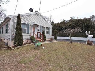 126 Austin St, New Bedford, MA 02740