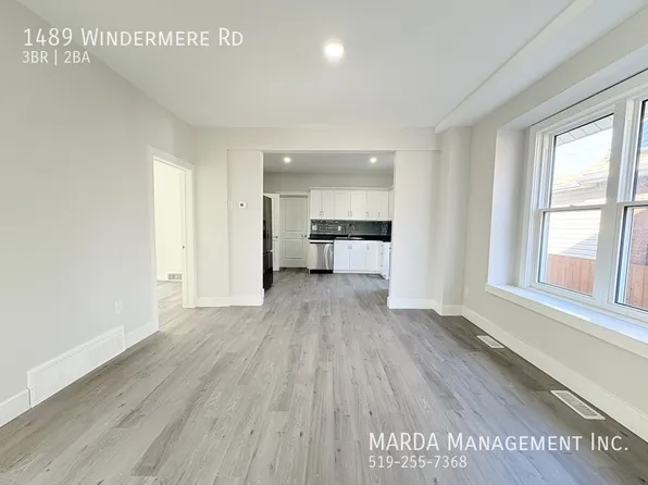 1489 Windermere Rd, Windsor, ON N8Y 3G1