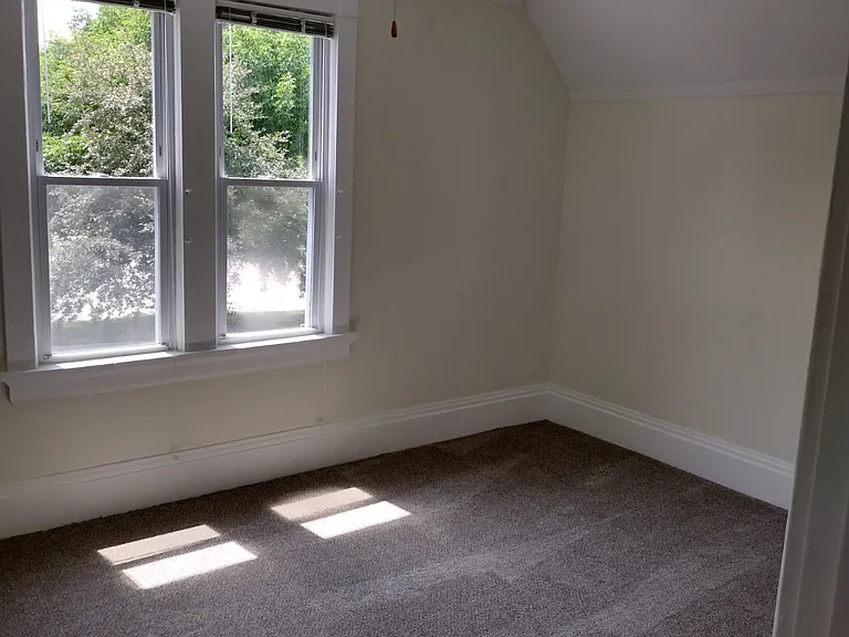 W Cold Spring Rd — Photo 19