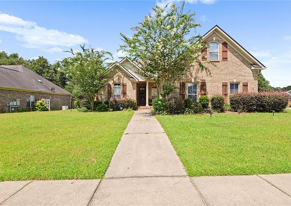 1st image of 3360 Lockwood Dr W