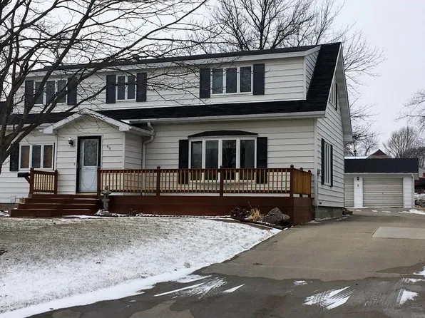 418 SE 2nd St, Greenfield, IA 50849