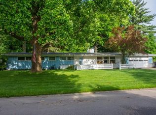 2831 Caroline St, South Bend, IN 46614