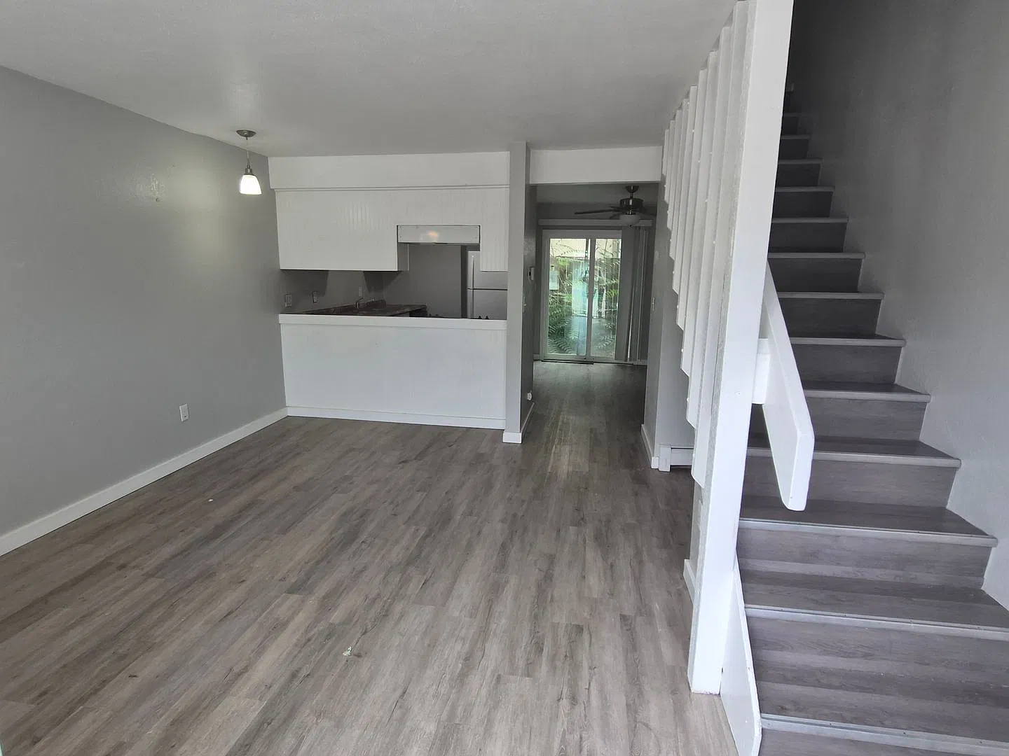 2896 Pinyon Avenue — Photo 3