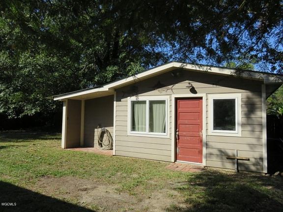 2nd image of 8824 Live Oak Ave