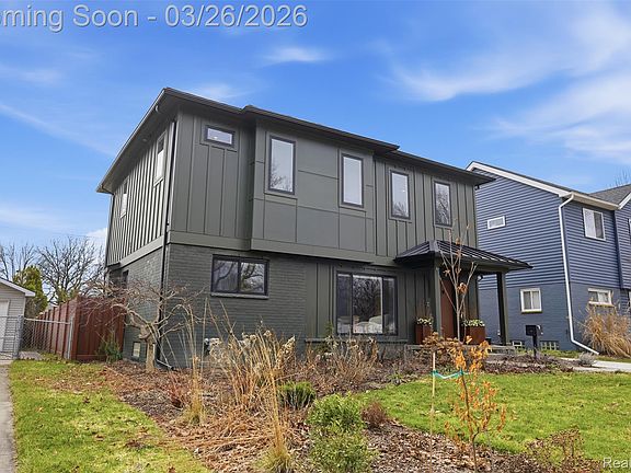 3rd image of 1935 Nakota Rd