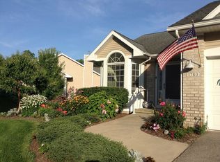 1780 Turnstone Ln NE, Grand Rapids, MI 49505