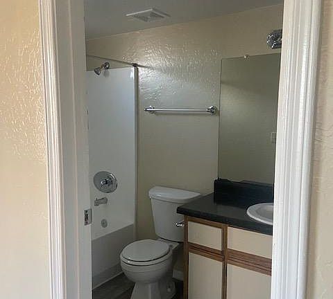 2nd image of 1404 N 85th Pl #101