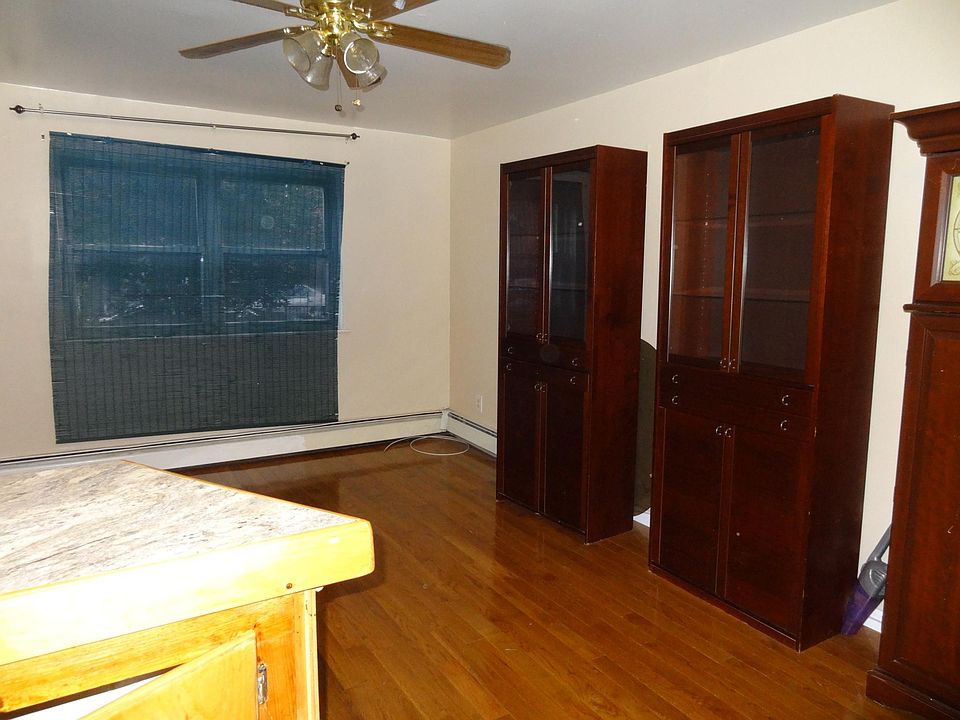 2nd image of 3008 Bruner Ave