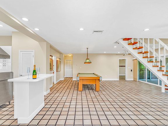 5th image of 28573 Le Grand Rd