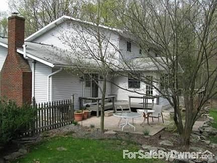 14 Alinda Lane Back Patio View : Back patio area from back lawn. 21' x 18' concrete patio wired for 