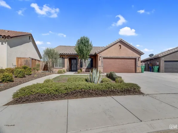 3614 Clover Valley Ln, Shafter, CA 93263