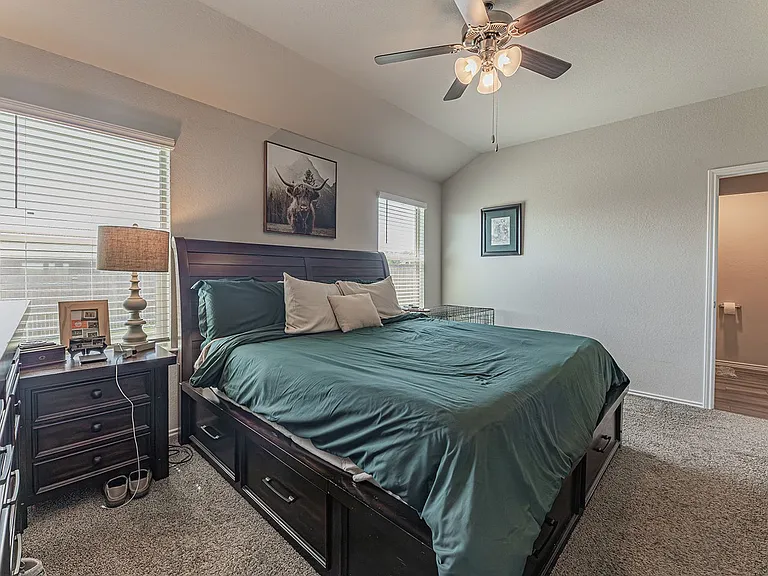 2306 Aylesbury Dr — Photo 20