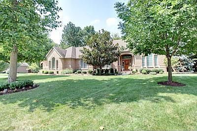1st image of 6939 Vienna Woods Trl