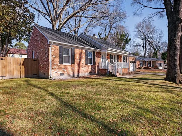 6841 Cedarwood Ct, Norfolk, VA 23513