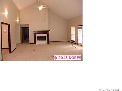 5th image of 9724 S Rosewood Dr