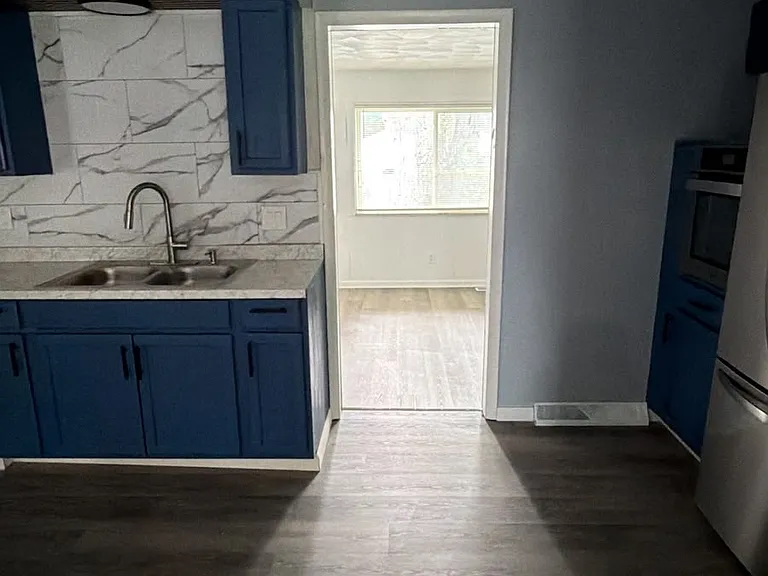 5013 Silica Dr — Photo 7