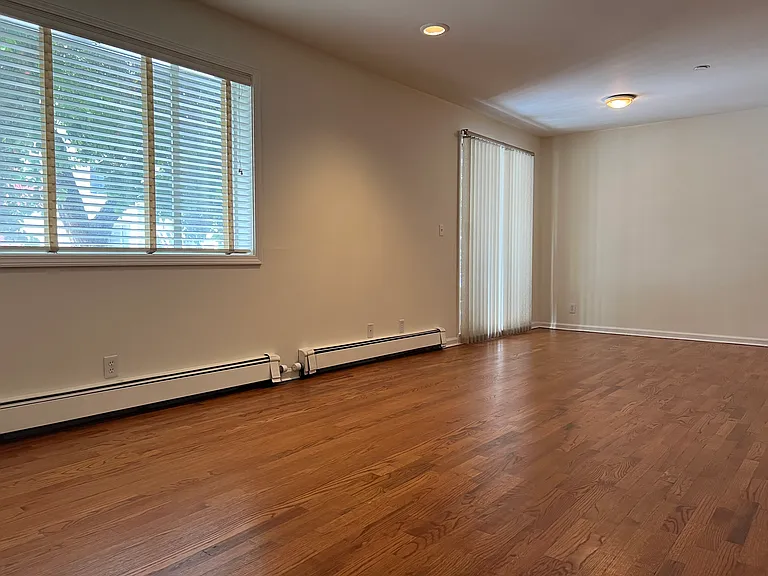 757 N Point St #1 — Photo 12