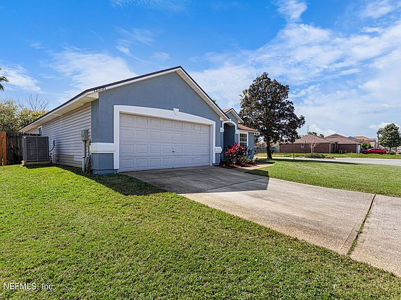 4th image of 12328 BENTON HARBOR Drive S