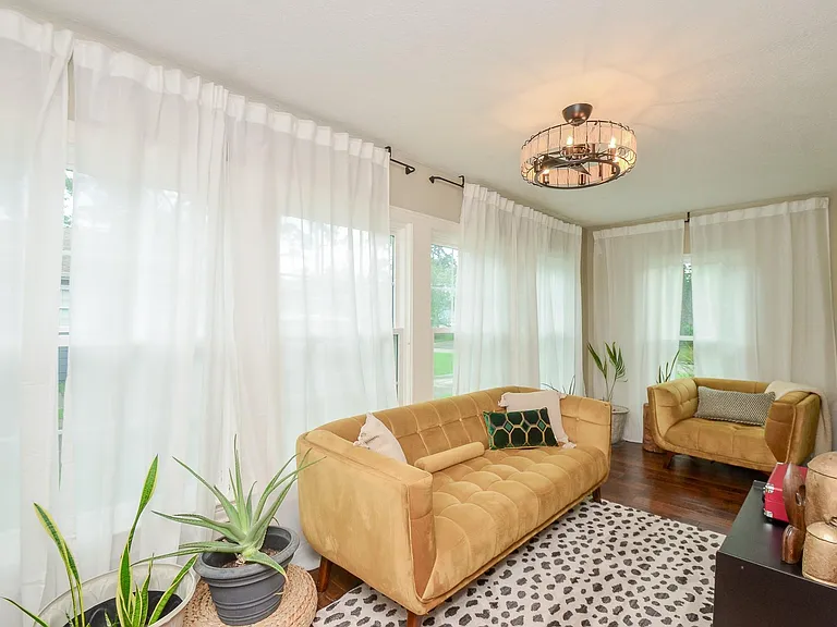 4315 Fernwood Dr — Photo 9