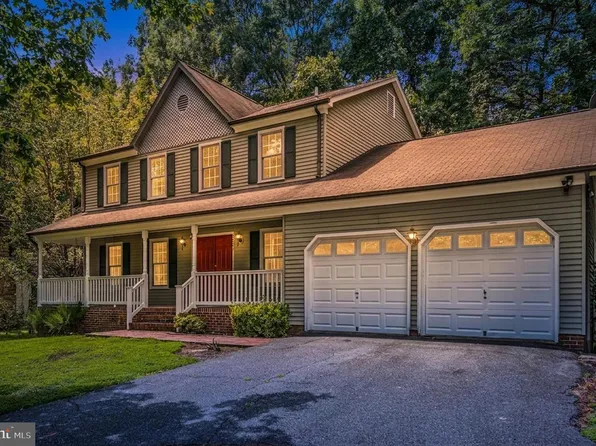 5802 Queens Mill Cir, Fredericksburg, VA 22407