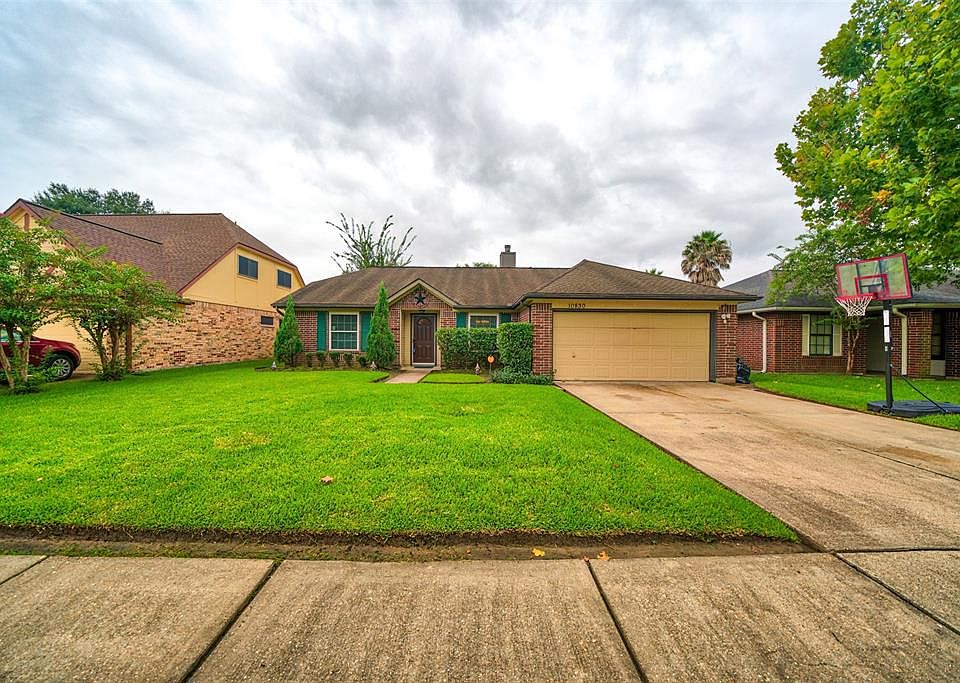 1st image of 10830 W Dogwood Dr