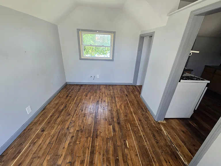 3150 Gilbert Dr #3 — Photo 3