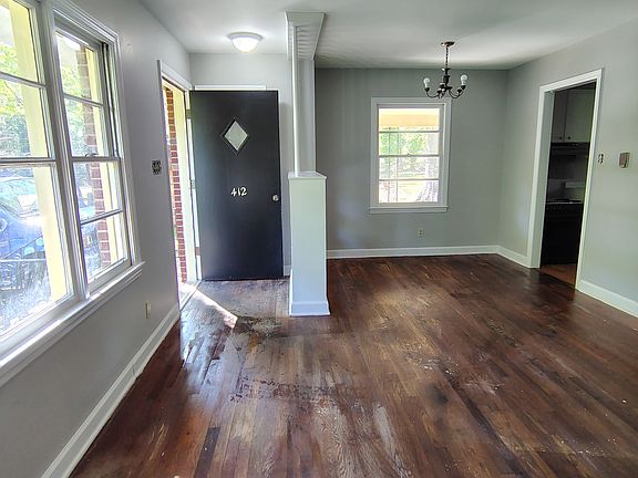 5th image of 412 Beechwood Cir