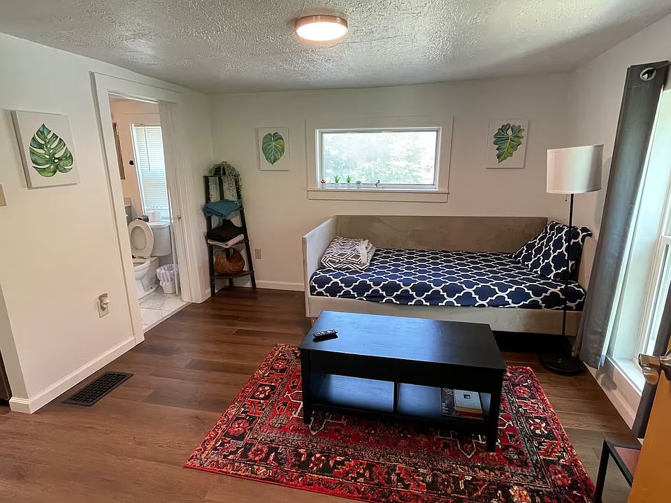 Efficient one bedroom apartment!