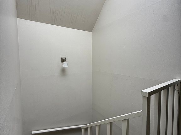 4th image of 3380 Bullock Ln APT C