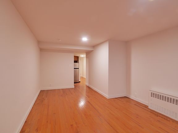 4th image of 211-213 E 73rd St #1G