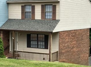 11 Cape Point Ct, Lynchburg, VA