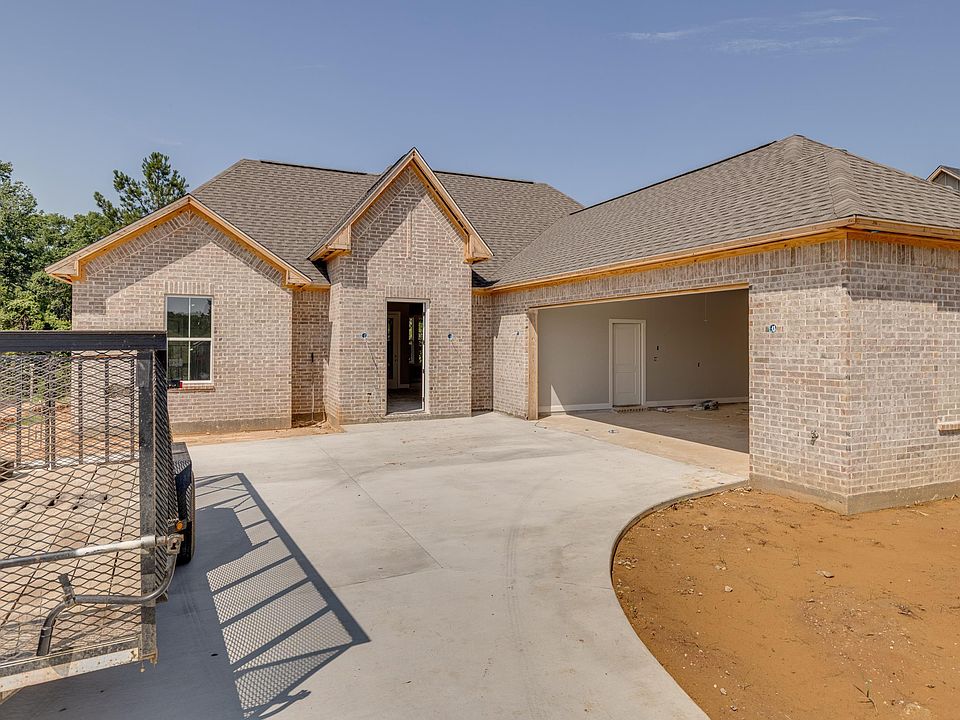 1st image of 618 Bella Vista Loop