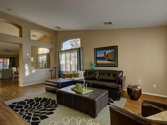 4th image of 7920 W Deanna Dr