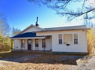 123 Moore Rd, Ellenboro, NC 28040