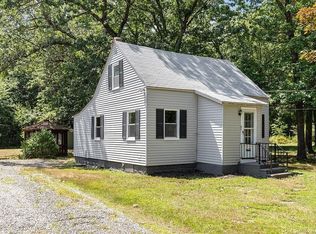 45 Sawyer Ln, Holden, MA 01520
