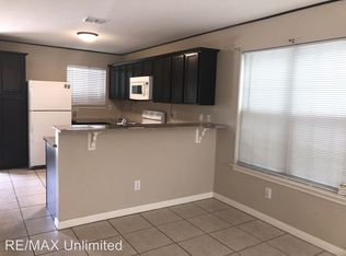 6711 Utopia Hts, San Antonio, TX 78223