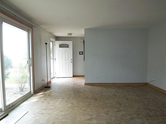 2nd image of 208 Shattuck Ct #208
