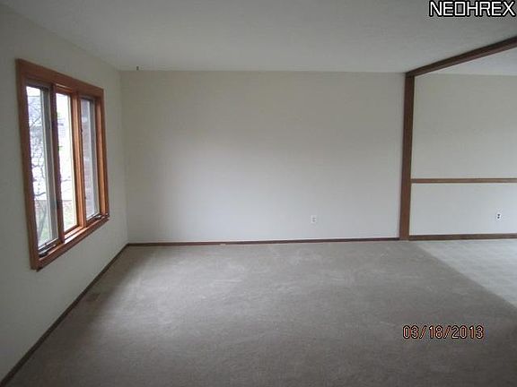 2nd image of 26954 Oxford Park Ln