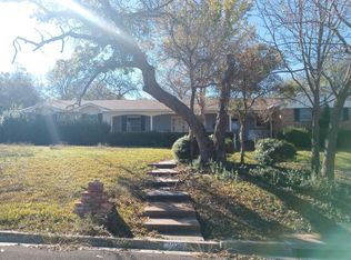 1026 Bob O Link Dr, Woodway, TX 76712