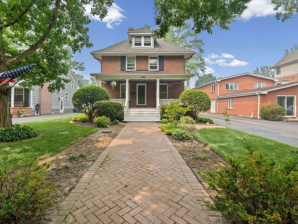 1st image of 1538 Oakwood Ave