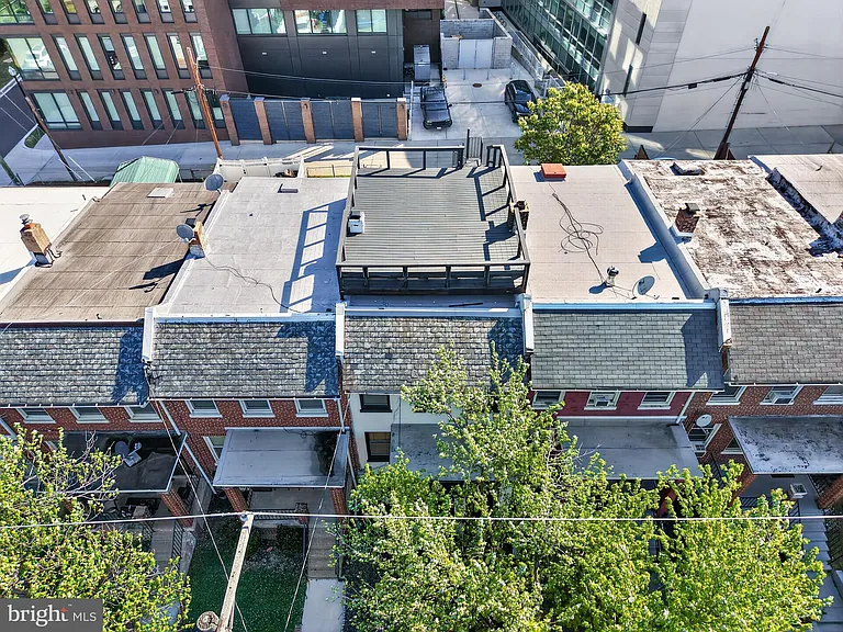 1118 Chicago St SE — Photo 22
