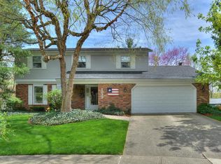 1033 Autumn Crest Ct, Westerville, OH 43081