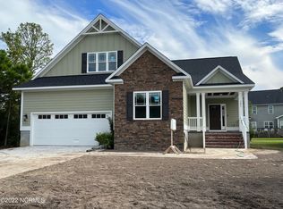 101 N River Dr, Beaufort, NC 28516
