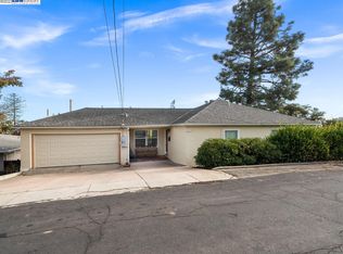 2425 Birch St, Martinez, CA 94553