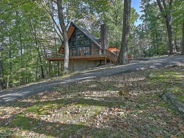 1503 Woodridge Dr, Johnson City, TN 37604