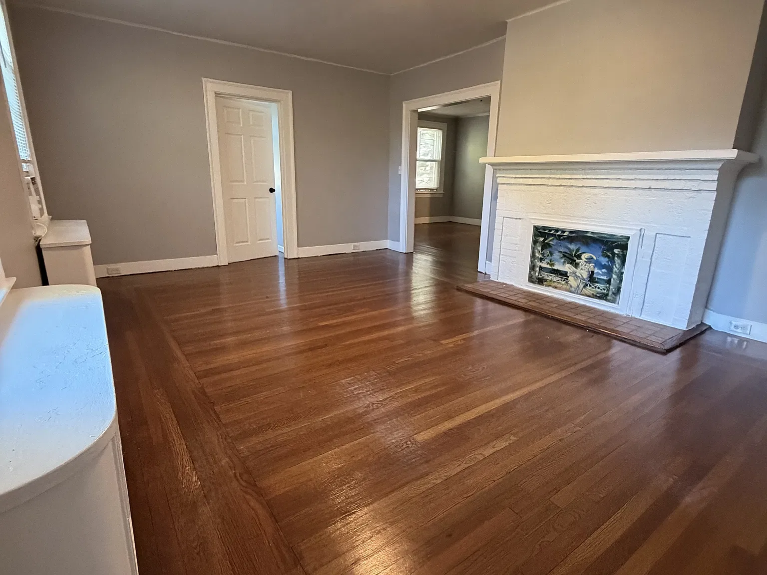 180 Goffe Ter — Photo 1