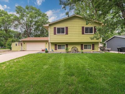 10440 Hummingbird St NW, Coon Rapids, MN, 55433