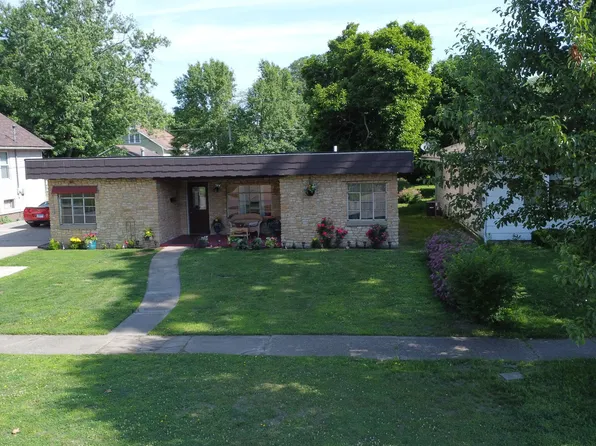 544 E Mulberry St, Watseka, IL 60970