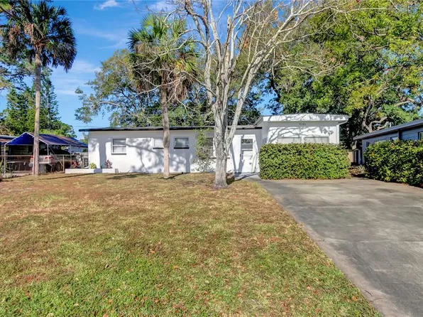 9360 54th Way N, Pinellas Park, FL 33782