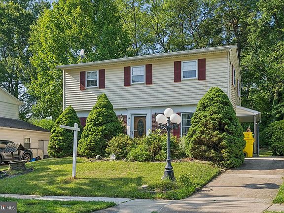 3rd image of 5 Kirk Hill Ct
